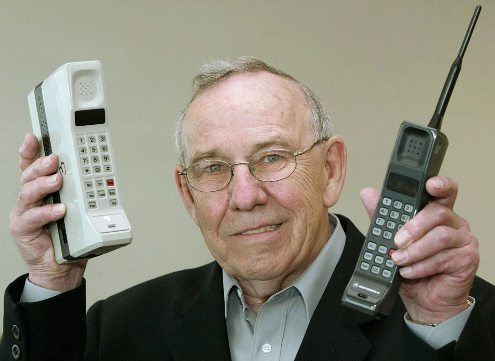 Первые Мобильные Телефоны Фото