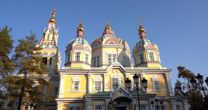 В Алматы состоялось освящение Вознесенского кафедрального собора после реставрации