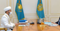 Президент Казахстана Касым-Жомарт Токаев и верховный муфтий Наурызбай кажы Таганулы