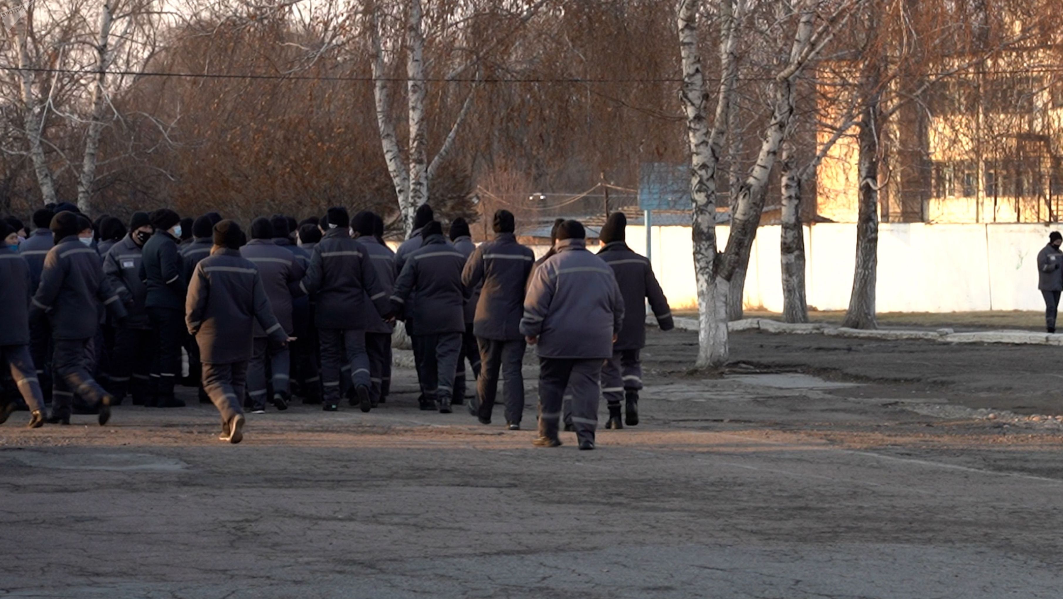 Заключенные женской колонии ЛА 155/4 в поселке Жаугашты Алматинской области 