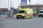 Машина скорой помощи на улице Кызылорды