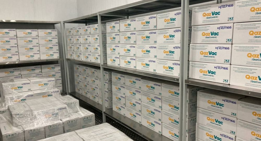 В Казахстане произвели первую партию национальной вакцины от коронавируса
