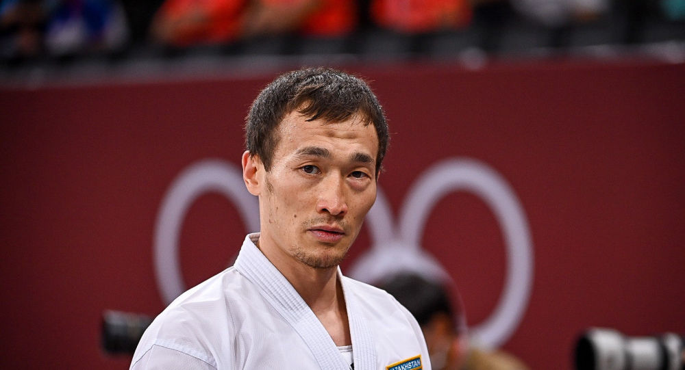 Каратист Дархан Асадилов гарантировал себе бронзовую медаль на Олимпиаде