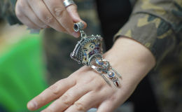 Работа не имеет изнанки Работа не имеет изнанки