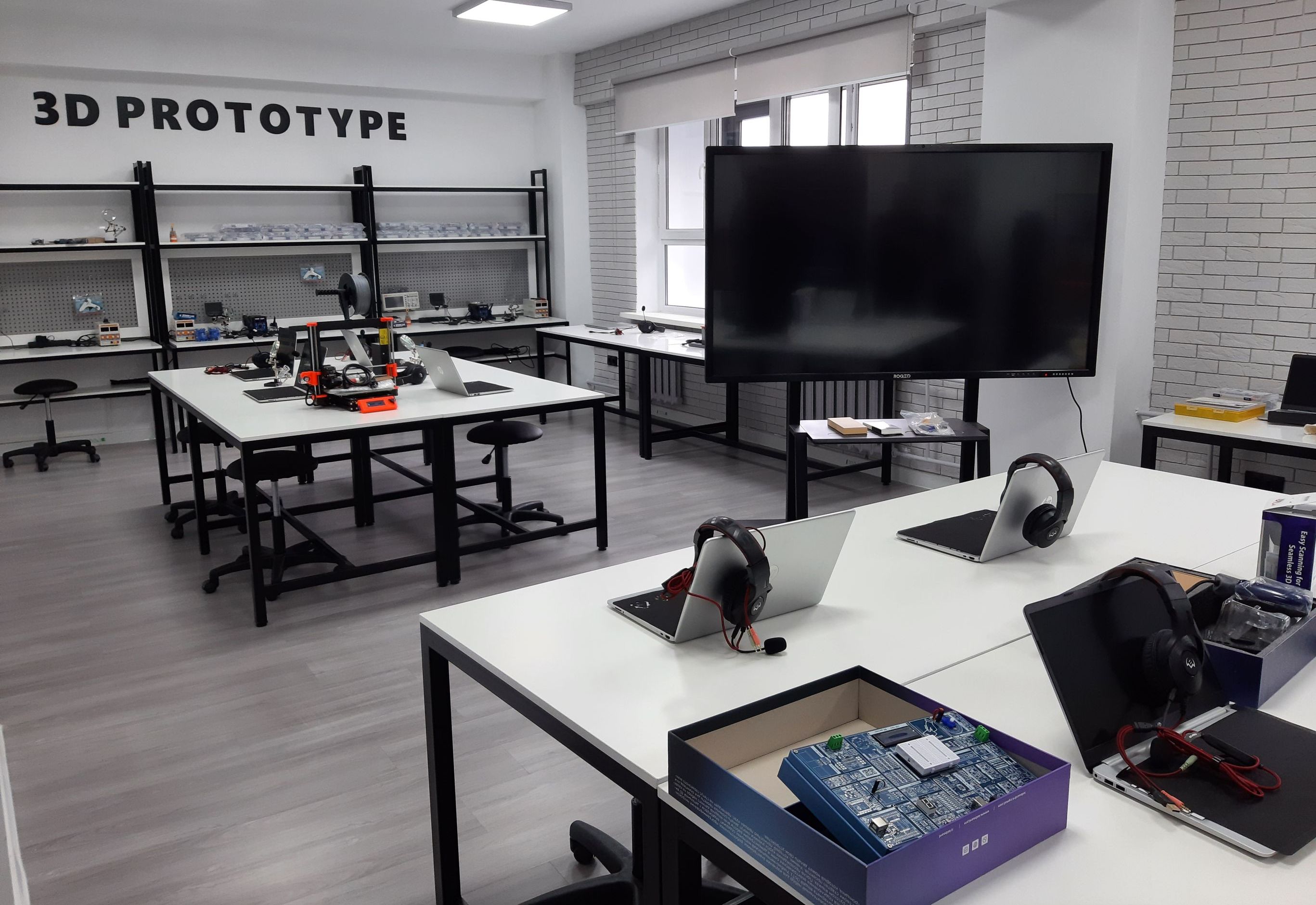 Лаборатория 3D-моделирования в алматинском Дворце школьников