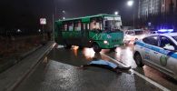 Автобус сбил женщину в Алматы