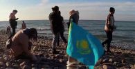 Казахстанские студенты в Калининграде креативно поздравили земляков с Днем независимости