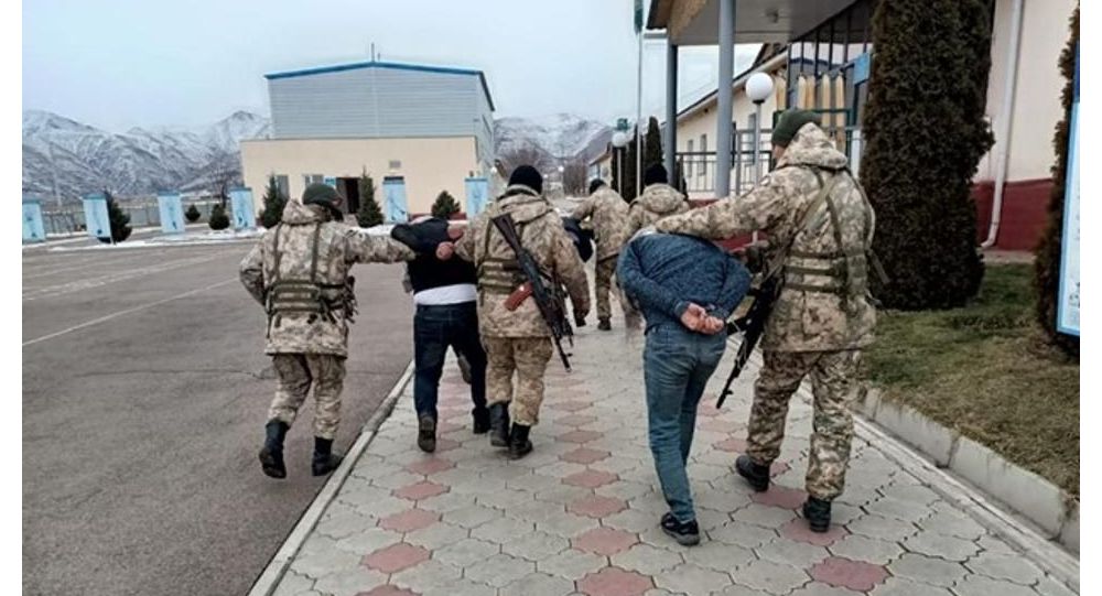 Задержаны по подозрению в участии в антиобщественных акциях двое граждан Казахстана