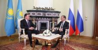 Премьер-министр Казахстана Аскар Мамин встретился с коллегой Дмитрием Медведевым в ходе рабочего визита в Россию