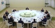 LIVE: Путин на заседании Совета глав государств СНГ в Ашхабаде