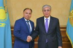 Президент Казахстана Касым-Жомарт Токаев и Ерлан Саиров