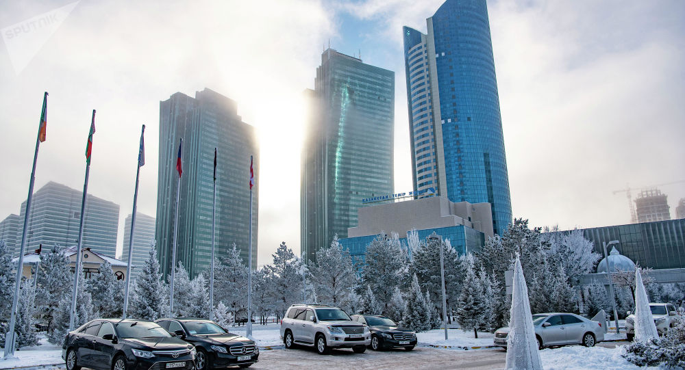 Виды города Нур-Султан зимой