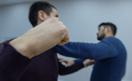 Драка, иллюстративное фото