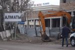 Обустройство блокпостов на въезде в Алматы в связи с ситуаций по коронавирусу