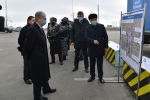 Президент Казахстана посетил блокпост на въезде в город Нур-Султан