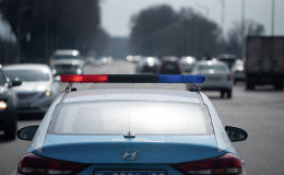 Полицейский автомобиль