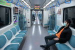 В алматинском метро во время карантина почти нет людей
