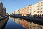 Невский проспект: Набережная реки Мойки со стороны Невского проспекта. Санкт-Петербург