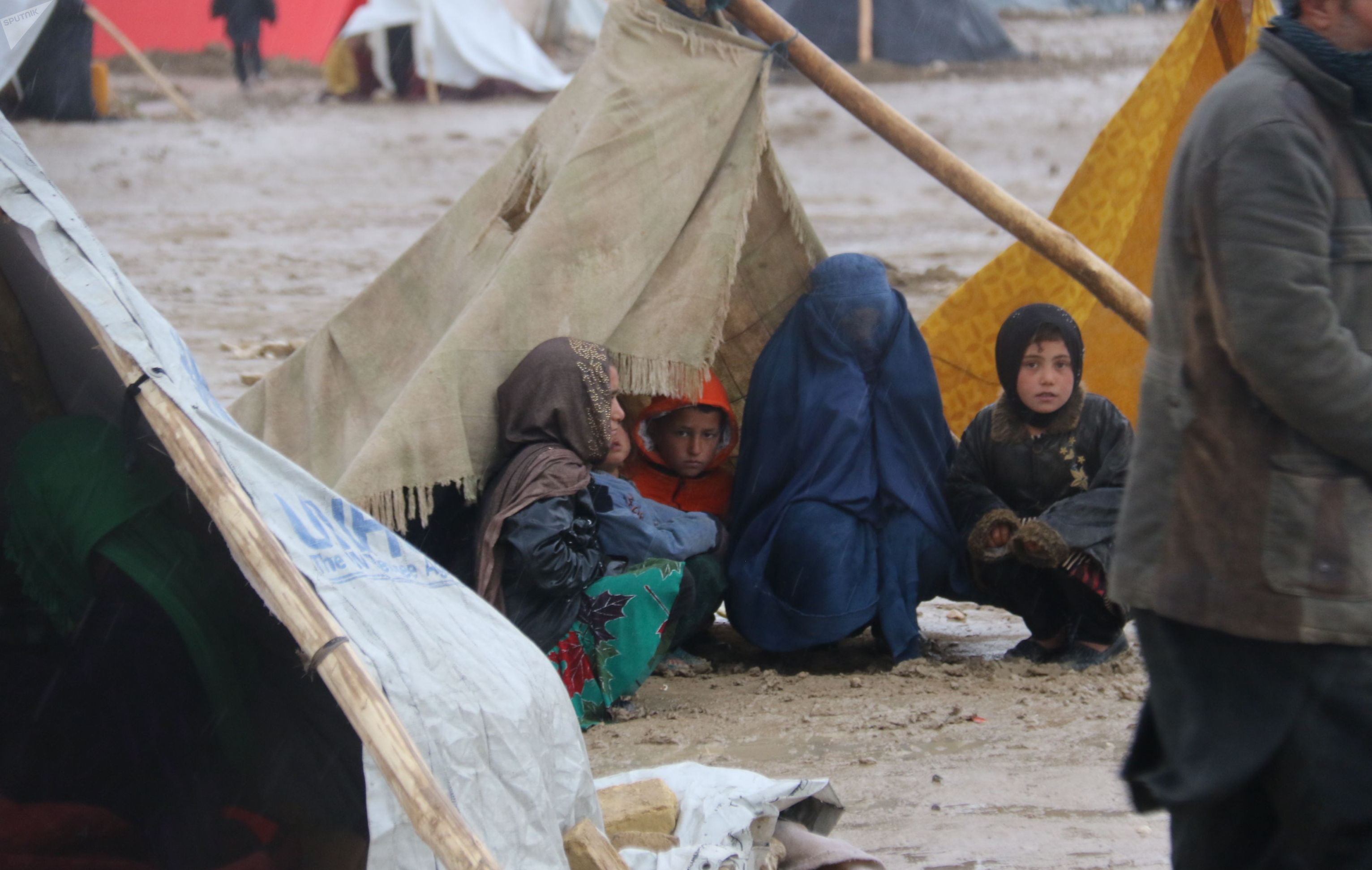 Уничтожить таджиков. Талибы Афганистан нищета. Таджикистан нищета. Бедность в Таджикистане.