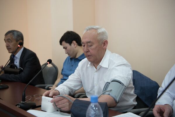 Сейтказы Матаев на судебном процессе - Sputnik Казахстан