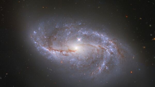 Вид на галактику NGC 2608 из космоса - Sputnik Казахстан