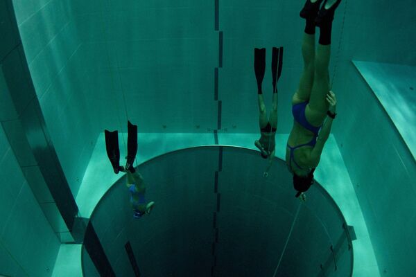 Обучение фридайвингу в бассейне Y-40 The Deep Joy - Sputnik Казахстан