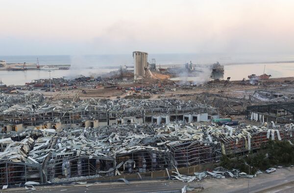 Вид порта Бейрута после взрыва - Sputnik Қазақстан