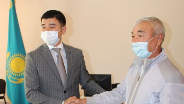 Первые жители столицы получили документы на газификацию - Sputnik Казахстан