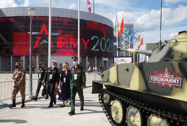 На выставке вооружений Международного военно-технического форума (МВТФ) Армия-2020 в военно-патриотическом парке Патриот - Sputnik Казахстан