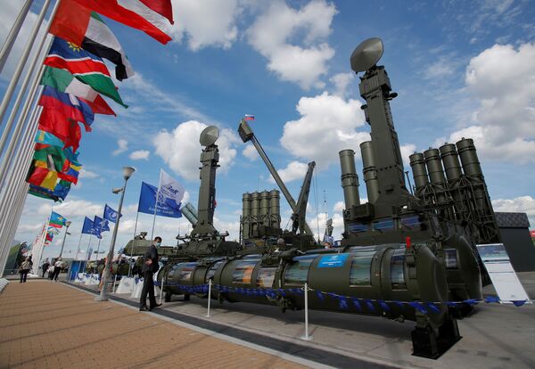 Зенитно-ракетная система Антей-4000 на Международном военно-техническом форуме Армия-2020 в военно-патриотическом парке Патриот - Sputnik Казахстан