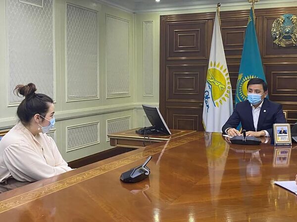 Covid-19 кесірінен анасынан айырылған отбасыға астана әкімдігі көмектесетін болды - Sputnik Қазақстан