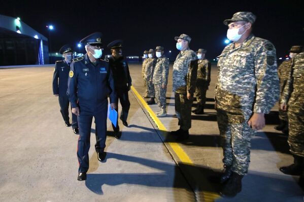 Казахстанские военные медики вернулись из Ливана  - Sputnik Казахстан