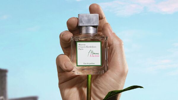 Во имя розы: бренд Maison Francis Kurkdjian выпустил розовый парфюм с мужским характером  - Sputnik Казахстан