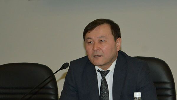Заместитель председателя комитета контроля качества безопасности товаров и услуг Минздрава Нурлыбек Асылбеков - Sputnik Казахстан