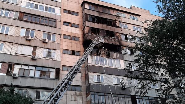 Пожар произошел в многоэтажном доме в Алматы - Sputnik Казахстан