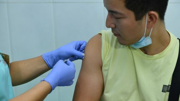 Вакцинация от гриппа  - Sputnik Казахстан