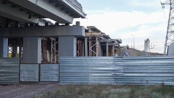 Обрушение на горбатом мосту: на участке ведется демонтаж - Sputnik Казахстан