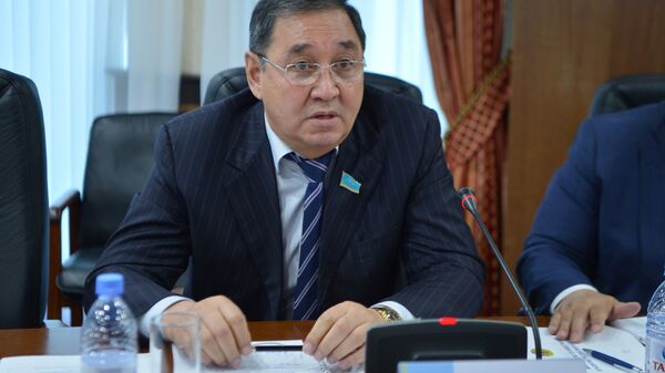 Сенатор Гумар Дюсембаев - Sputnik Казахстан