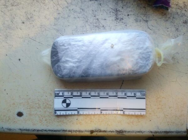 Телефоны в пельменях и подошвах обуви пытались передать заключенным - Sputnik Казахстан