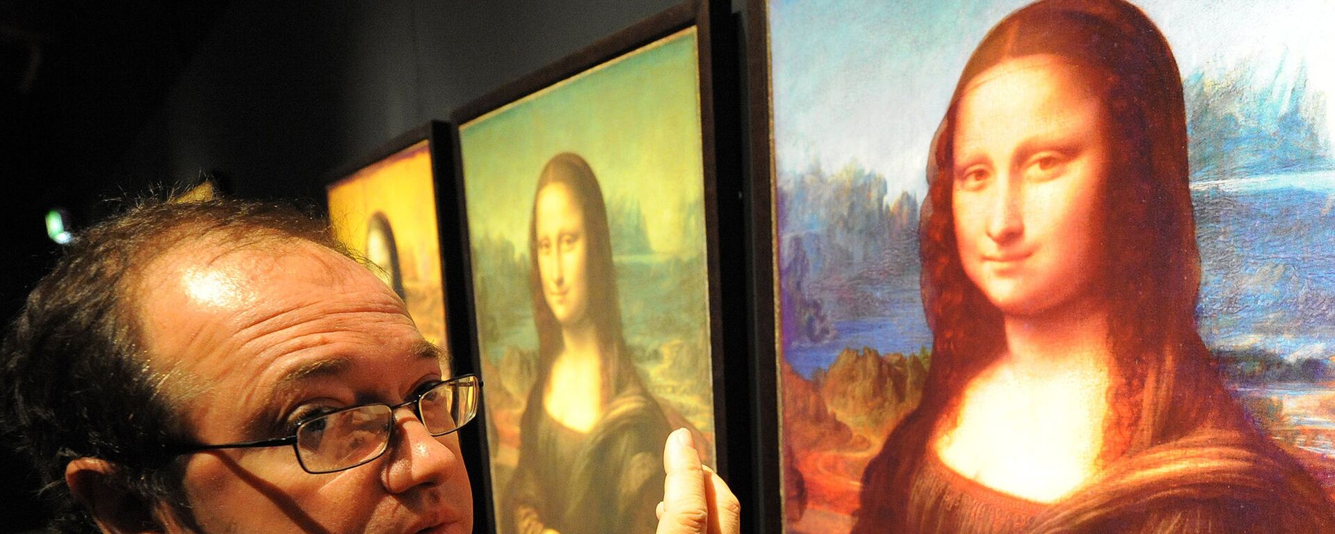 Ученые нашли на картине «Мона Лиза» набросок Леонардо да Винчи, выполненный в необычной технике - Sputnik Казахстан, 1920, 06.10.2020