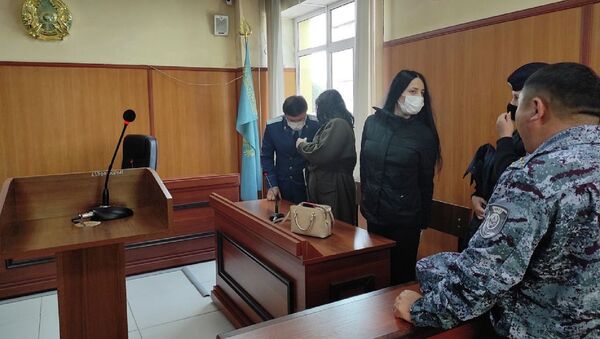 Суд вынес приговор по делу о насилии и пытках в отношении трансгендера Виктории Беркходжаевой - Sputnik Казахстан
