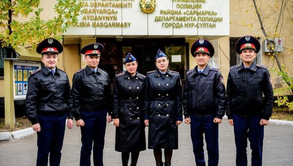 Три пары близнецов работают в полиции Нур-Султана - Sputnik Қазақстан