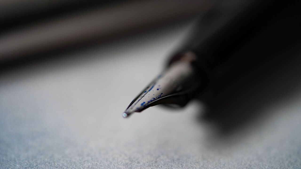 Дәрігердің қабылдауында ауруханада дәрігерлермен порно