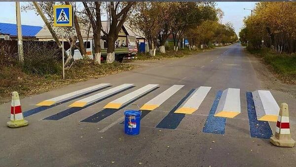 Пешеходный переход в виде оптической иллюзии в Петропавловске - Sputnik Казахстан