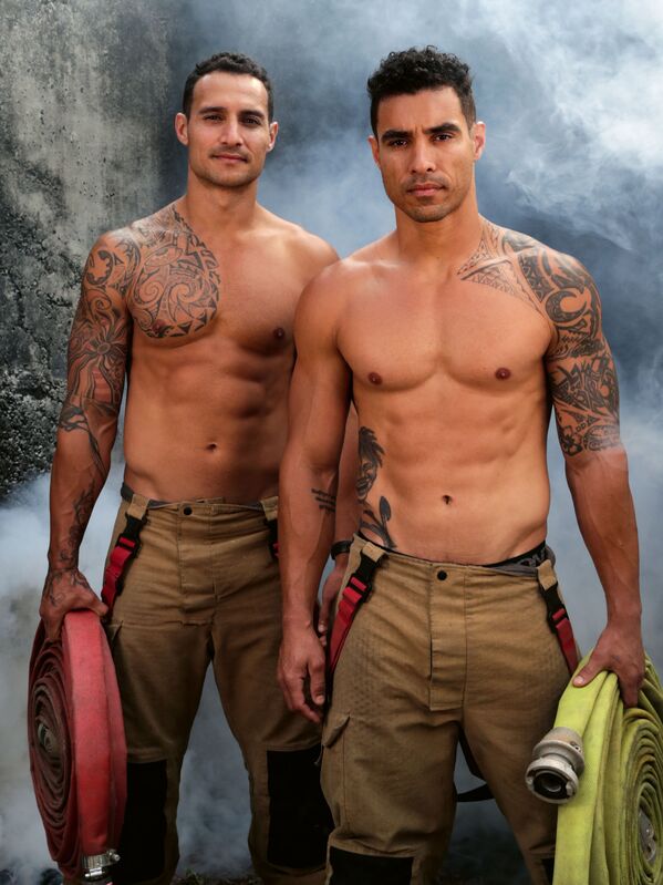 Снимок Mal & Lloyd Wright из австралийского календаря пожарных Australian Firefighters Calendar 2021 - Sputnik Казахстан