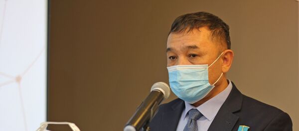 Айдын Аимбетов - чтец Тотального диктанта в РЦНК - Sputnik Казахстан