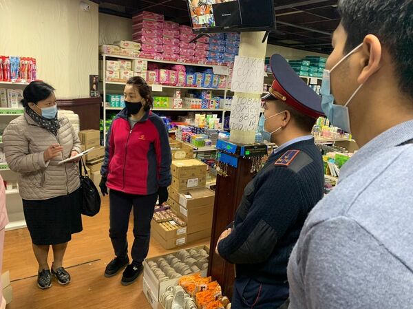 Свадьбу и четыре кудалыка пресекли в Алматы в субботу Свадьбу и четыре кудалыка пресекли в Алматы в субботу - Sputnik Казахстан