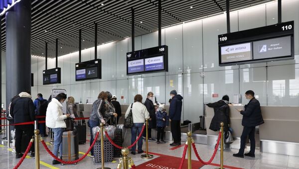 Аэропорт, регистрация пассажиров  - Sputnik Казахстан