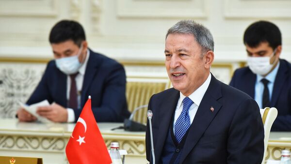 Министр обороны Турции Хулуси Акар прибыл с официальным визитом в Казахстан - Sputnik Қазақстан
