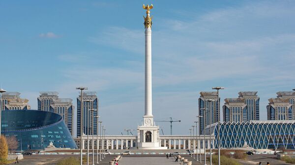 Виды Нур-Султана, проспект Тауелсиздик - Sputnik Казахстан